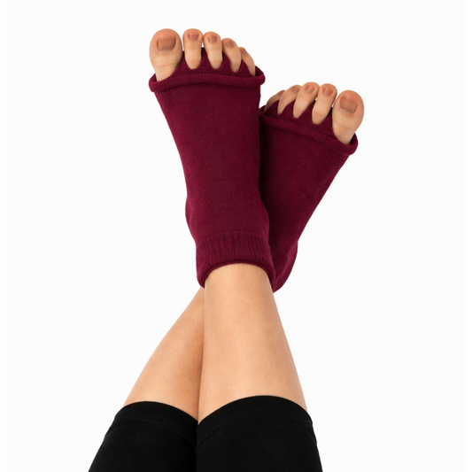 MAROON TOE SPACER SOCKS